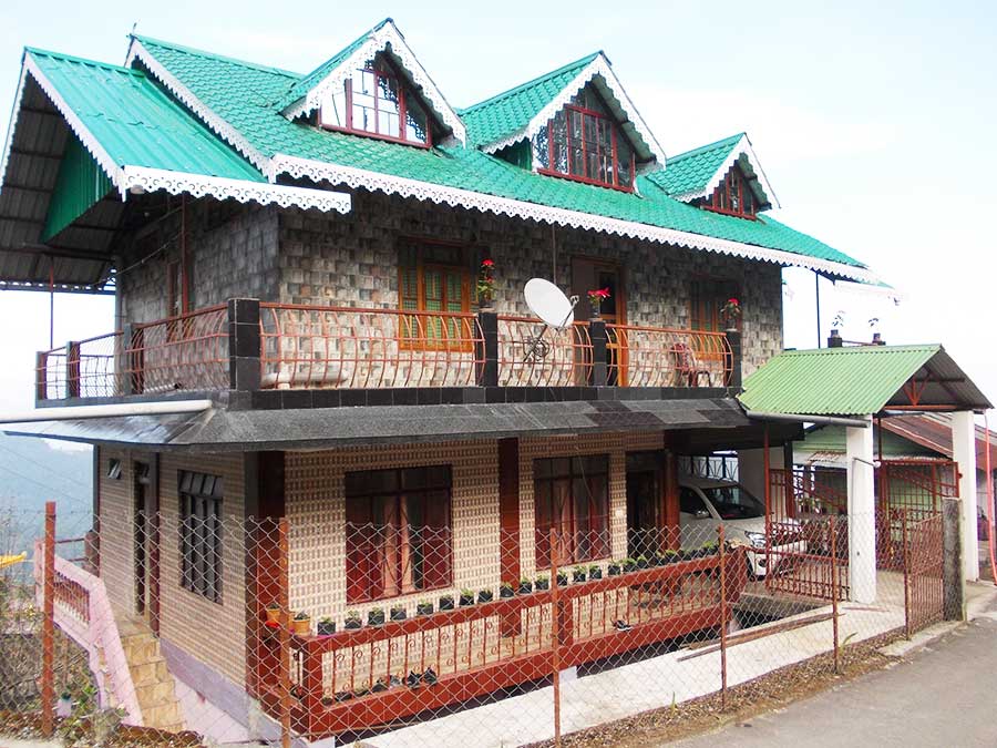 Ashray Homestay Latpanchar