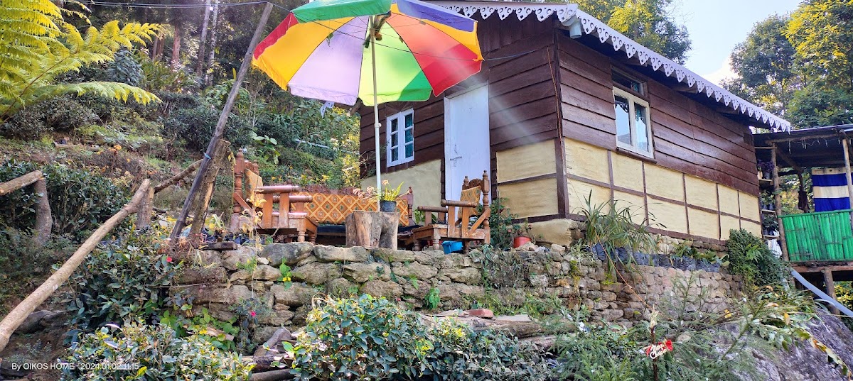 Oikos Homestay