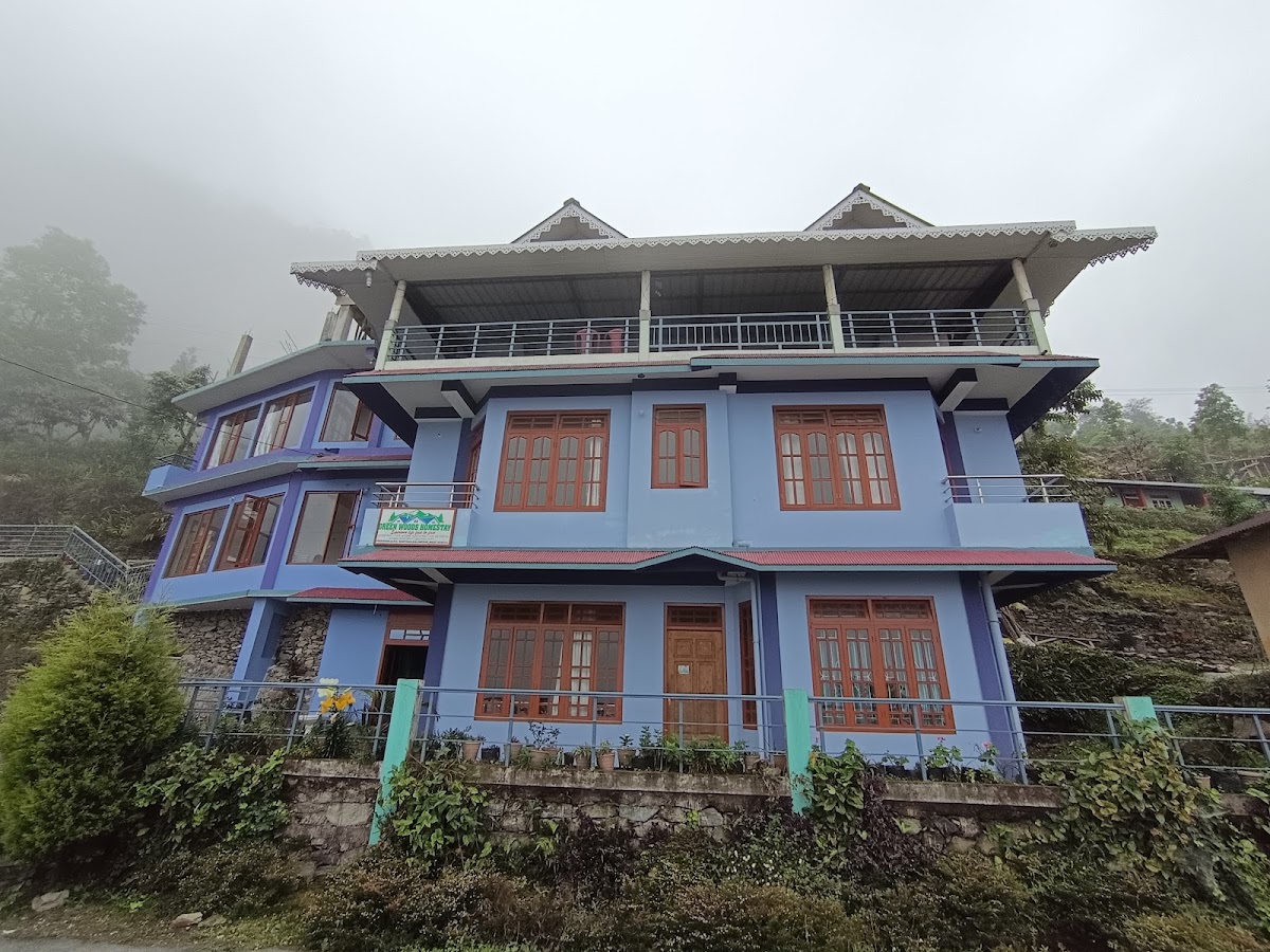 Green Woods Homestay